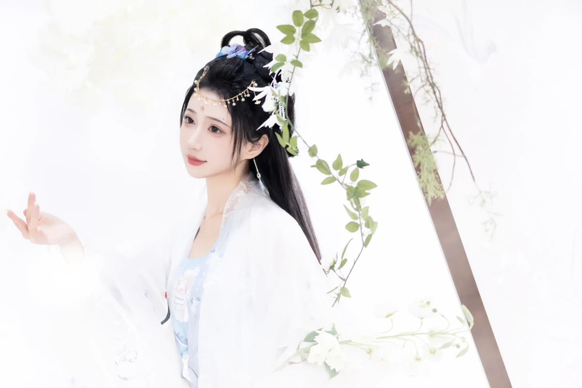 [YITUYU] 2023.01.09 Vol.2874 – Pear Blossom White -Qiluosheng’s little Susu-#[26P]-9