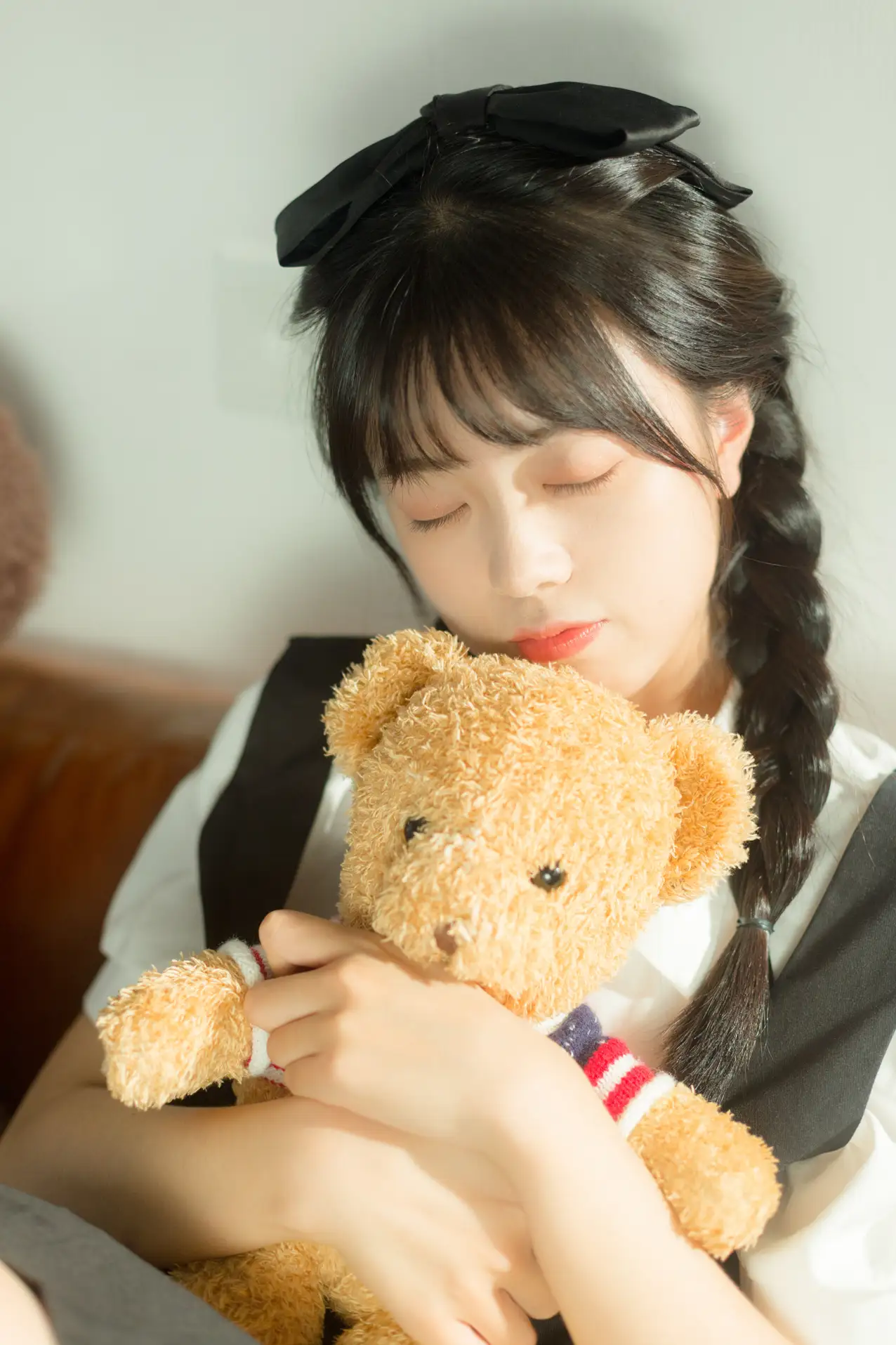 [YITUYU] 2022.07.12 Vol.1453 – Tell the secret to the little bear Cute bubbles#[34P]-16